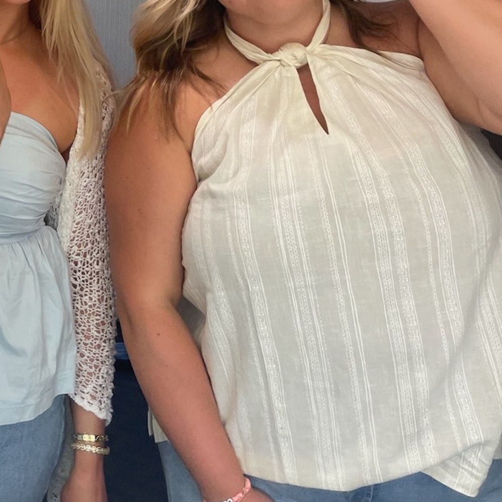 Universal Thread Cream Blouse